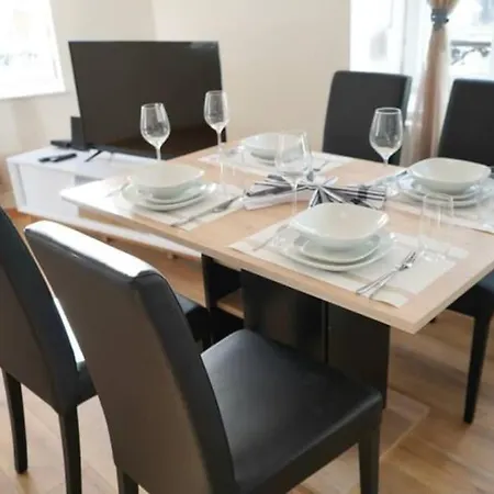 Rc2g - F2 Pour 1-4 Pers Appartement